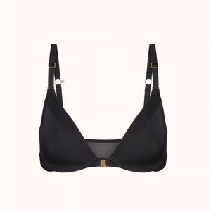LIVLY Black Front Close No-Wire Bra - 34C | M